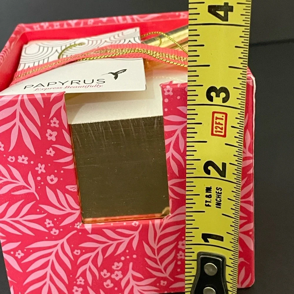 PAPYRUS pink cube notepad stationery with gold pen